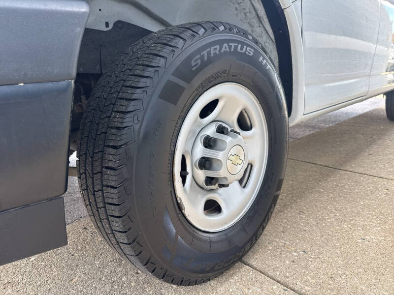 2020 Chevrolet Express 2500