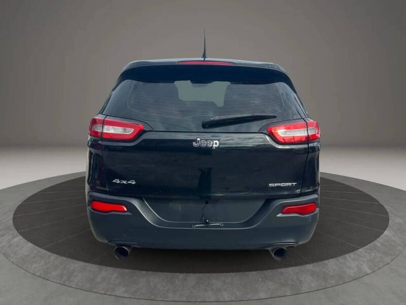 2014 Jeep Cherokee Sport