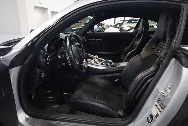 2017 Mercedes-Benz AMG GT