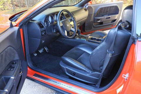 2008 Dodge Challenger SRT8