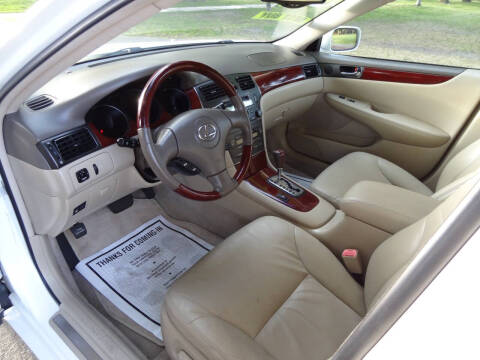 2004 Lexus ES 330