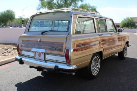 1990 Jeep Grand Wagoneer