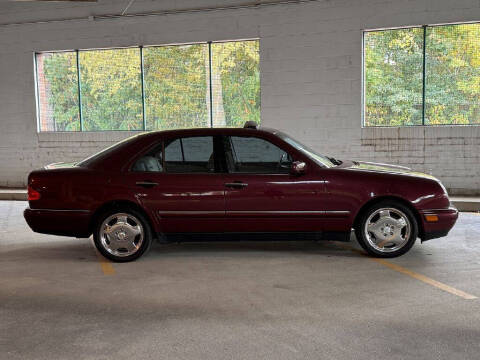 1996 Mercedes-Benz E-Class E 320