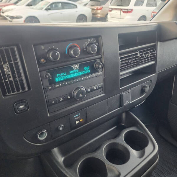 2024 Chevrolet Express 2500