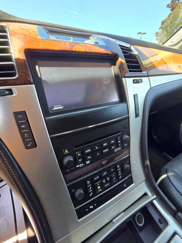 2012 Cadillac Escalade ESV Platinum Edition