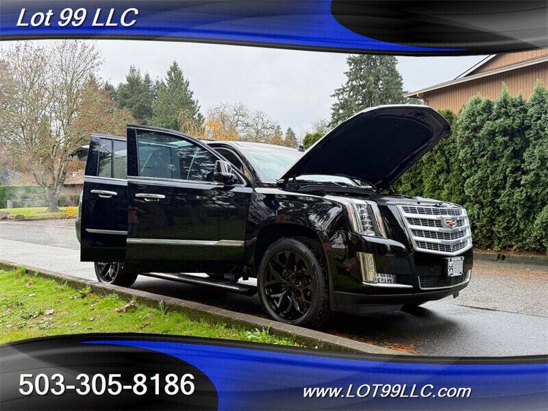 2017 Cadillac Escalade ESV Premium Luxury
