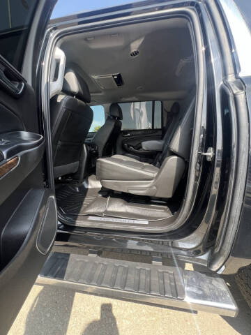 2016 Chevrolet Suburban LT