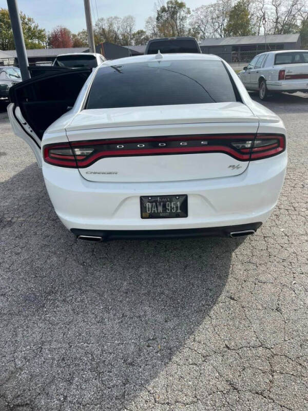 Image 3 of 2015 Dodge Charger R/T
