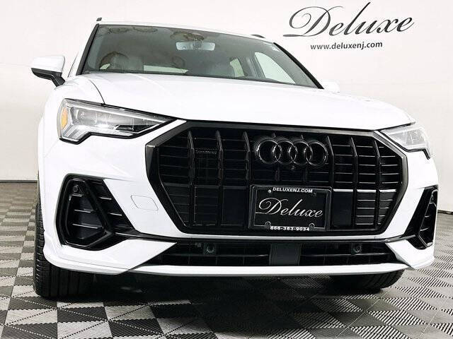 2024 Audi Q3 quattro S line Prem Plus 45 TFSI