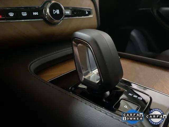 2025 Volvo XC90 B6 Plus Bright Theme 7P