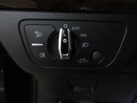 2018 Audi Q5 2.0T quattro Premium Plus