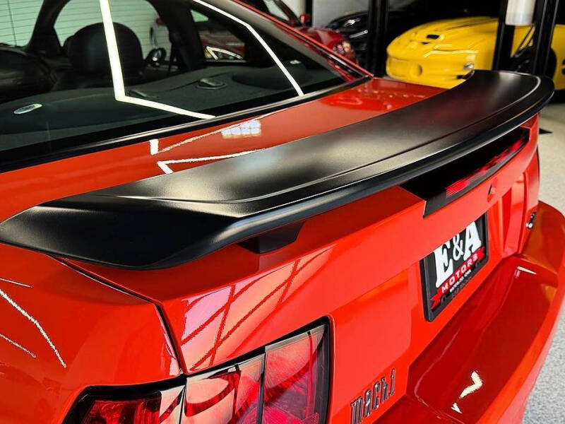 2004 Ford Mustang Mach 1 Premium