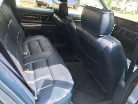 1992 Oldsmobile Custom Cruiser