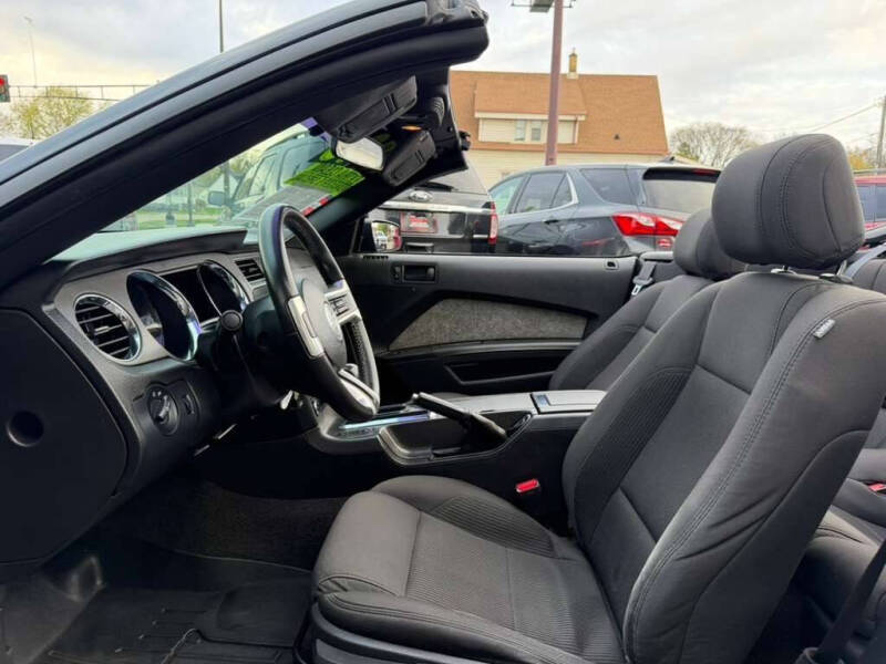 2013 Ford Mustang V6 Premium