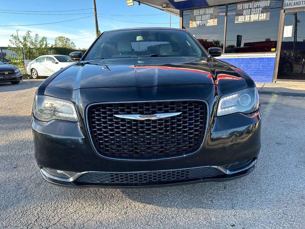 2019 Chrysler 300 for sale at Auto One Motors in Garland, TX