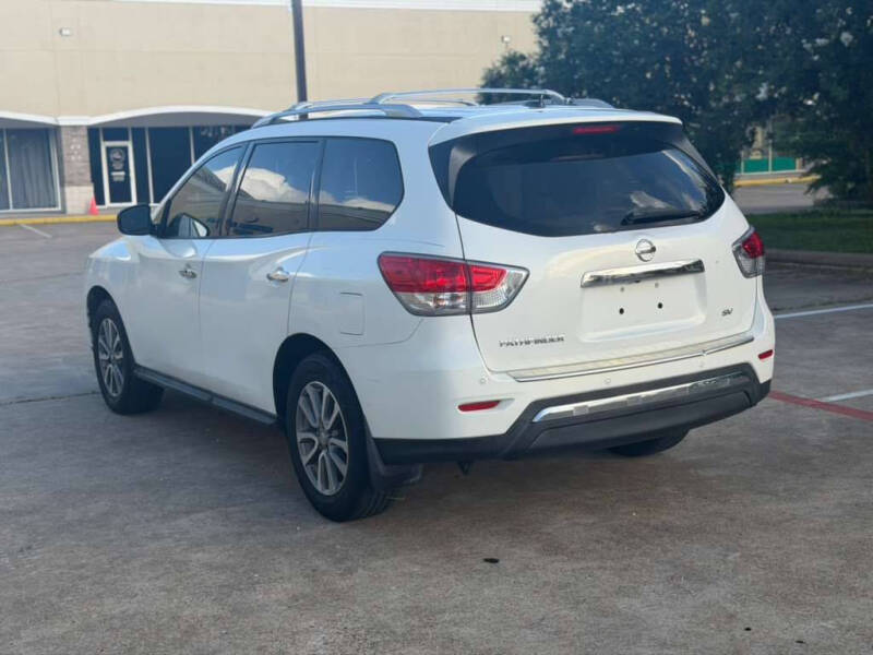 2014 Nissan Pathfinder S