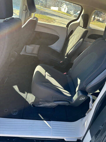 2018 Chrysler Pacifica LX