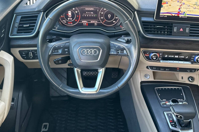 2019 Audi Q5 quattro Premium Plus 45 TFSI