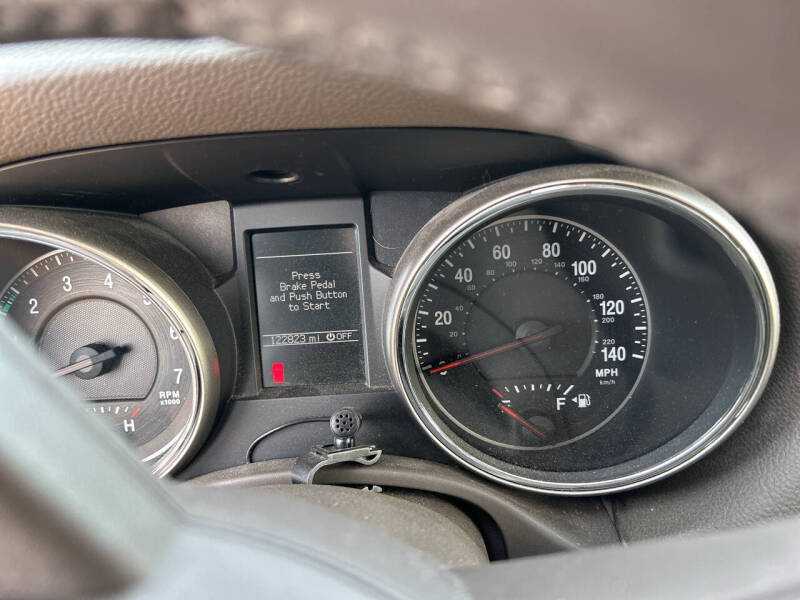 2011 Jeep Grand Cherokee Laredo