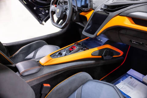 2025 Lamborghini Revuelto