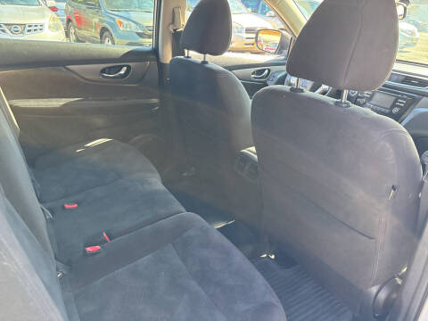 2015 Nissan Rogue SV