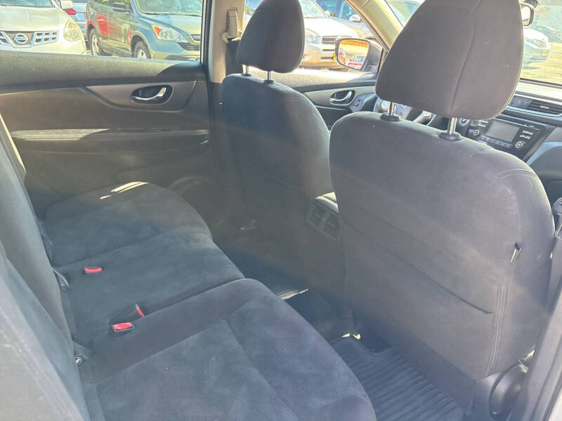 2015 Nissan Rogue SV