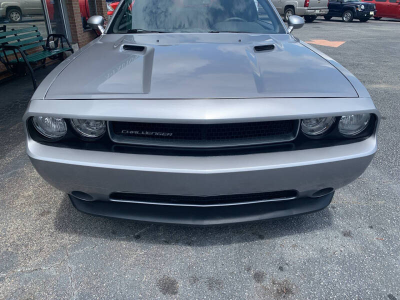 2014 Dodge Challenger SXT