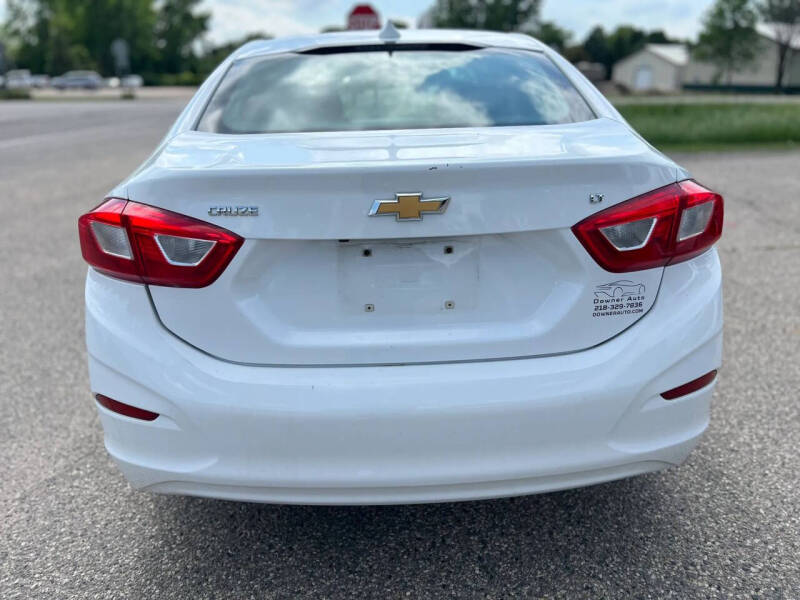 2017 Chevrolet Cruze LT Auto
