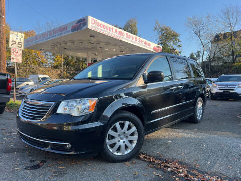 2015 Chrysler Town and Country for sale at Discount Auto Sales & Services in Paterson NJ