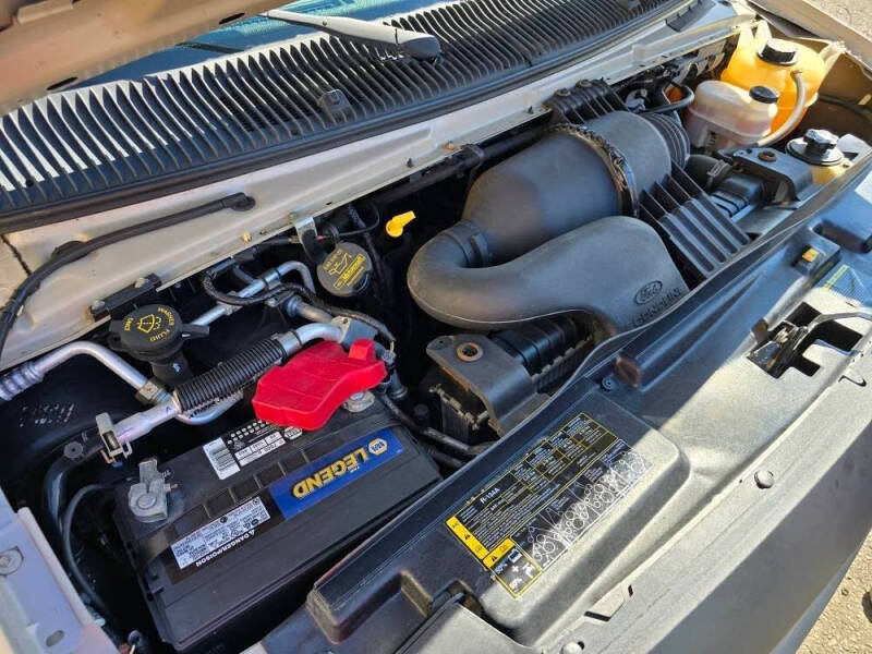 2012 Ford E-Series E-350 SD