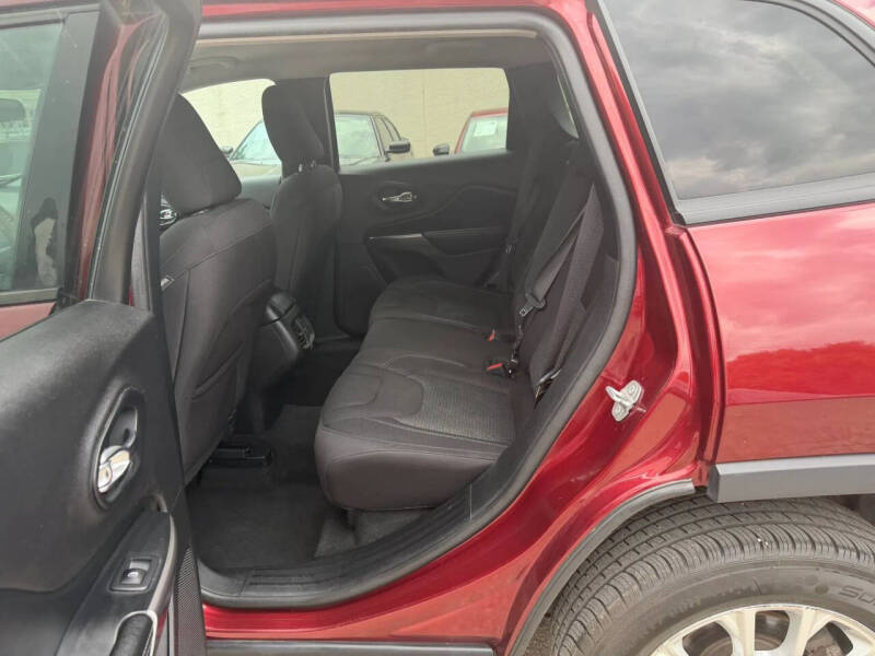 2020 Jeep Cherokee Latitude