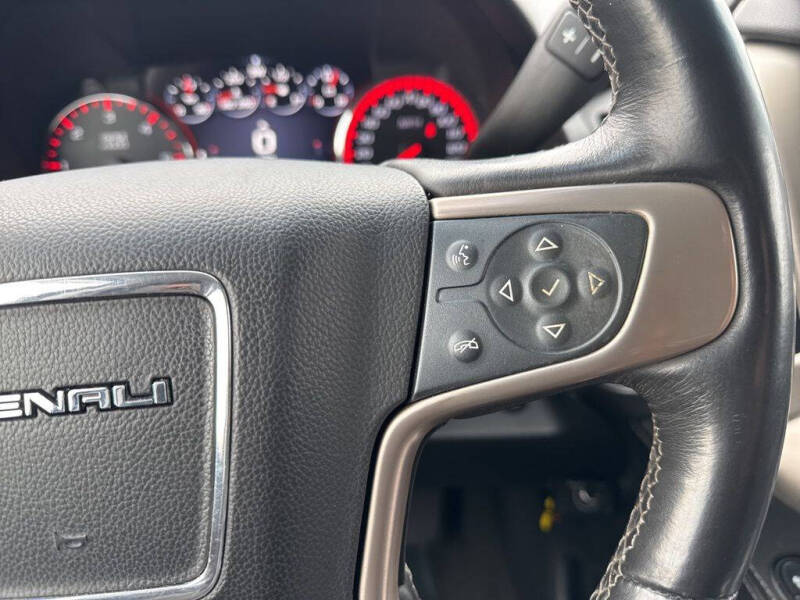 2016 GMC Yukon Denali