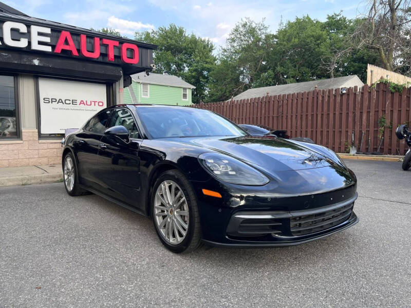 2017 Porsche Panamera
