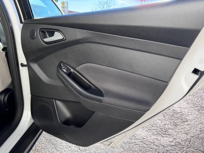 2018 Ford Focus Titanium