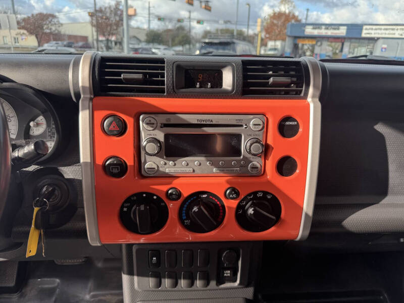 2013 Toyota FJ Cruiser