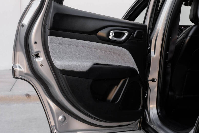 2023 Jeep Compass Latitude Lux