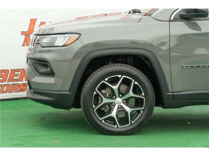 2024 Jeep Compass Latitude