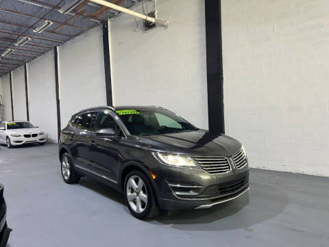 2017 Lincoln MKC for sale at Lamberti Auto Collection in Plantation FL