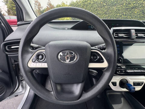 2016 Toyota Prius Two