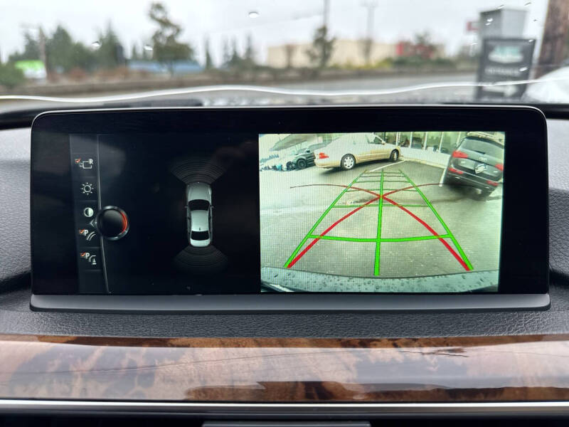 2017 BMW 3 Series 330e iPerformance