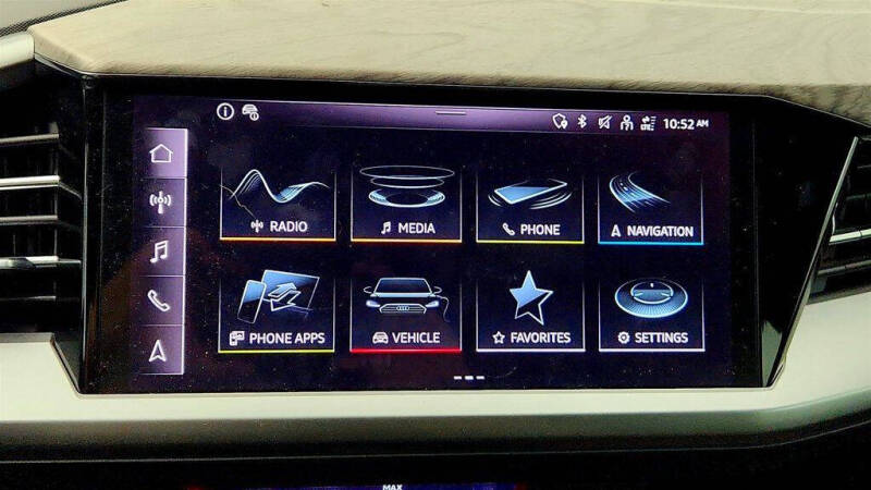 2025 Audi Q4 e-tron Premium Plus 45