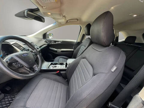 2019 Ford Edge SE