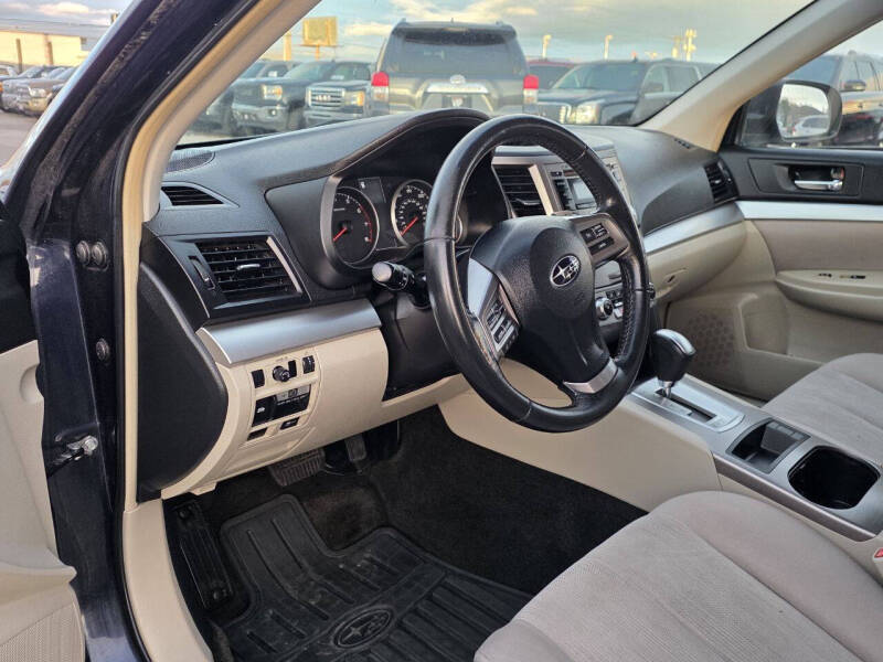 2013 Subaru Outback 2.5i Premium