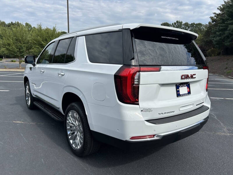 2025 GMC Yukon Elevation