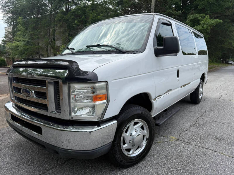 2010 Ford E-Series E-350 XL Super Duty's photo