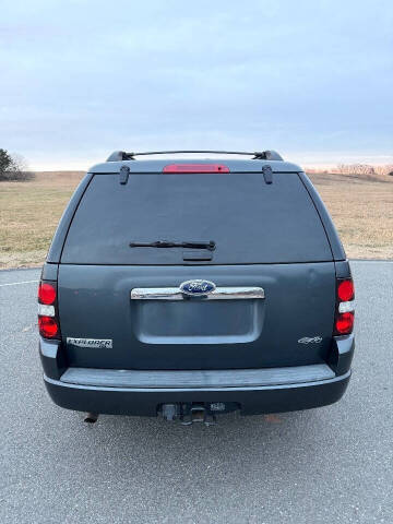 2010 Ford Explorer XLT