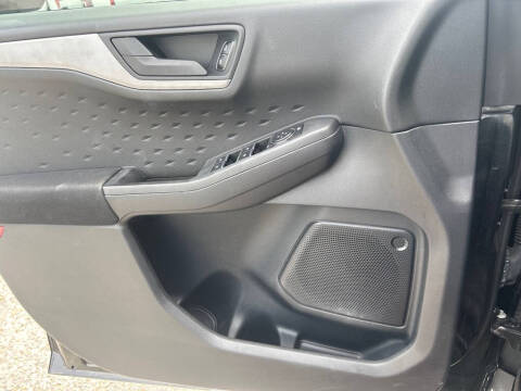 2020 Ford Escape S