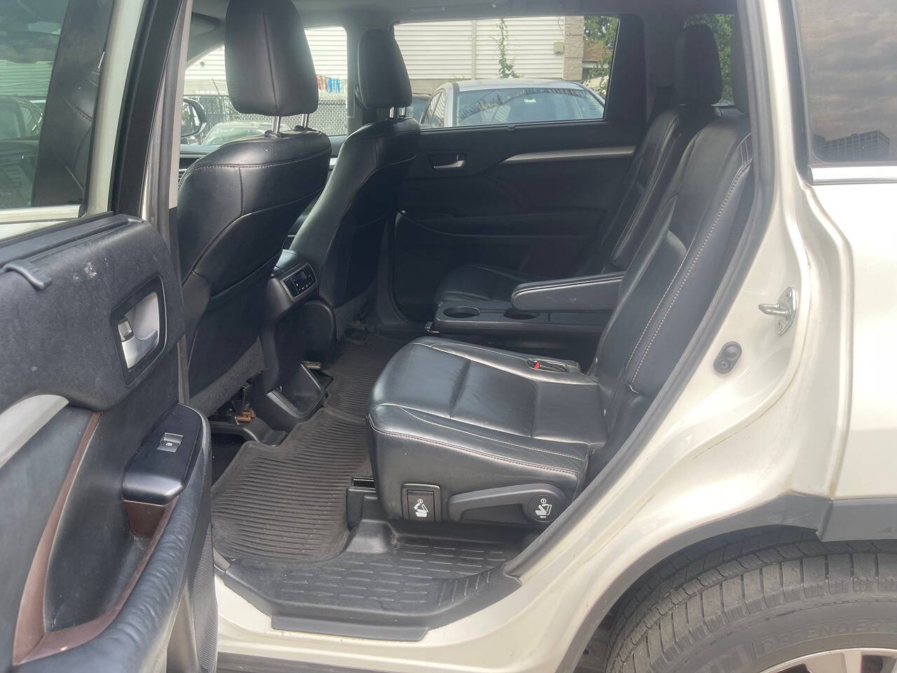 2015 Toyota Highlander for sale at Q Cars Auto in Jersey City, NJ