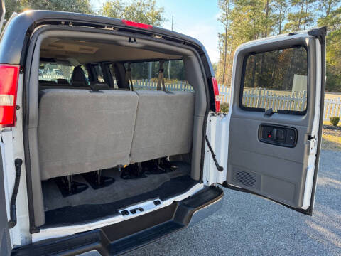 2016 Chevrolet Express LT 3500