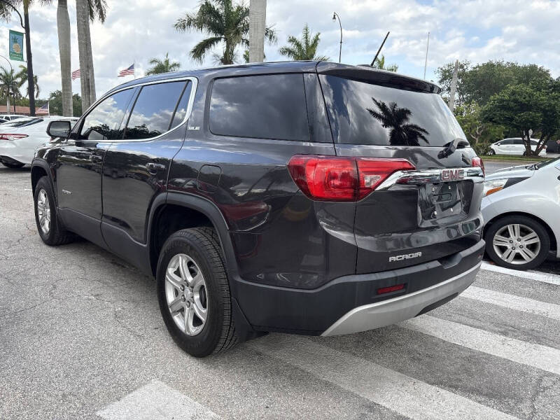 2019 GMC Acadia SLE-1